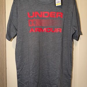 Under Armour Men's Charcoal and Crimson Tee